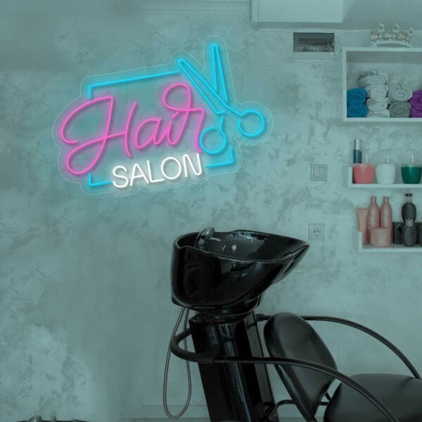 Este letrero de Neón Hair Salon está diseñado específicamente para una peluquería. Presenta el texto "Peluquería" en llamativo neón, haciéndolo visible e atractivo para los clientes potenciales.